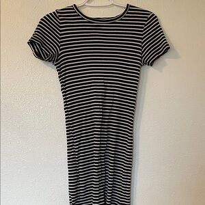 Brandy Melville Black and White Striped Midi Dress